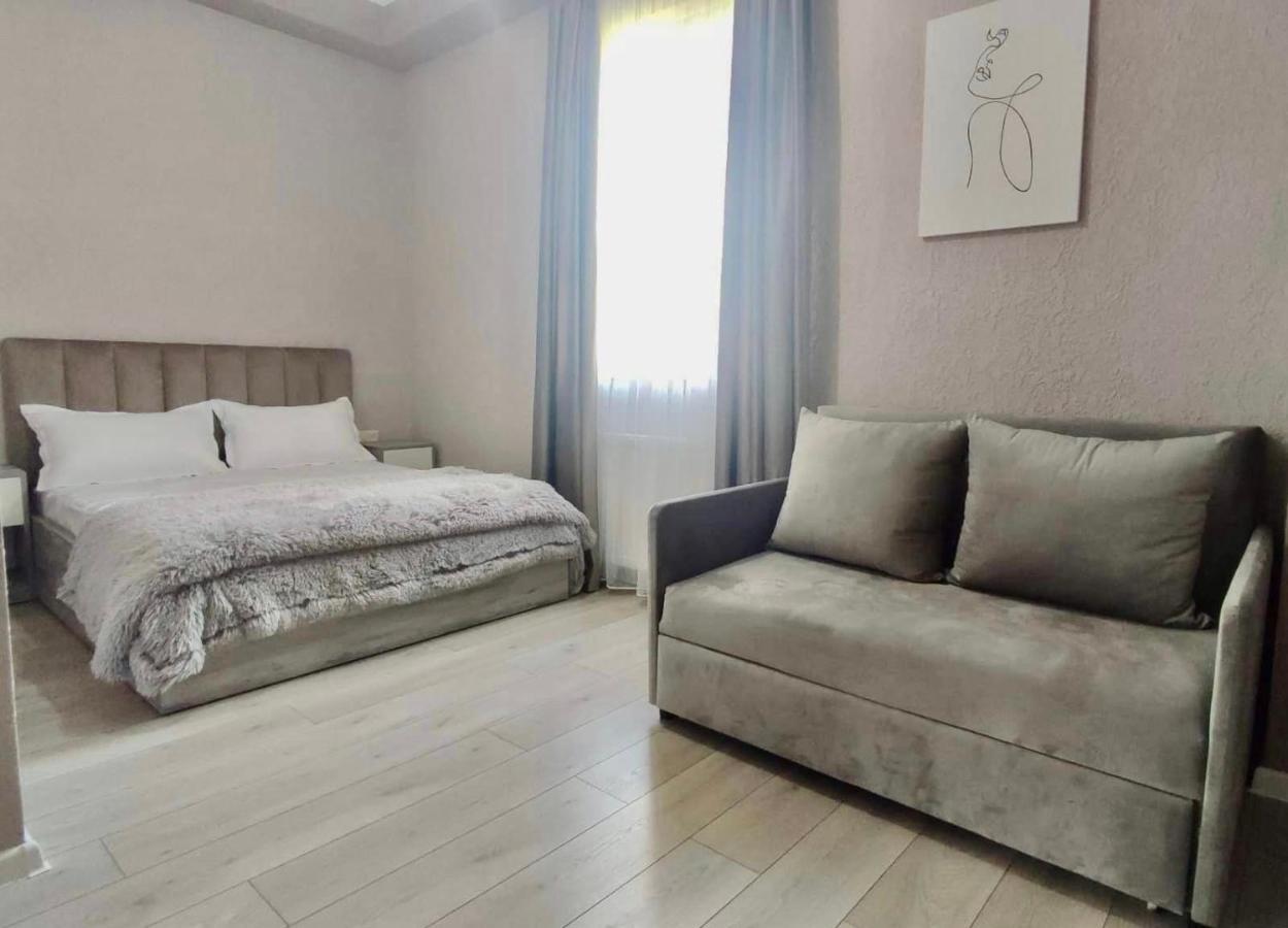 Guest House Nima Kutaiszi Kültér fotó