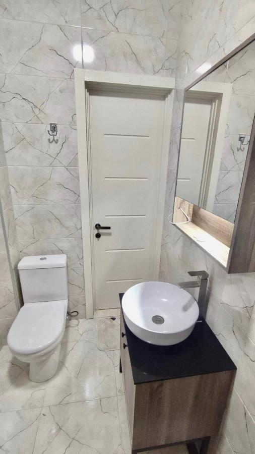 Guest House Nima Kutaiszi Kültér fotó