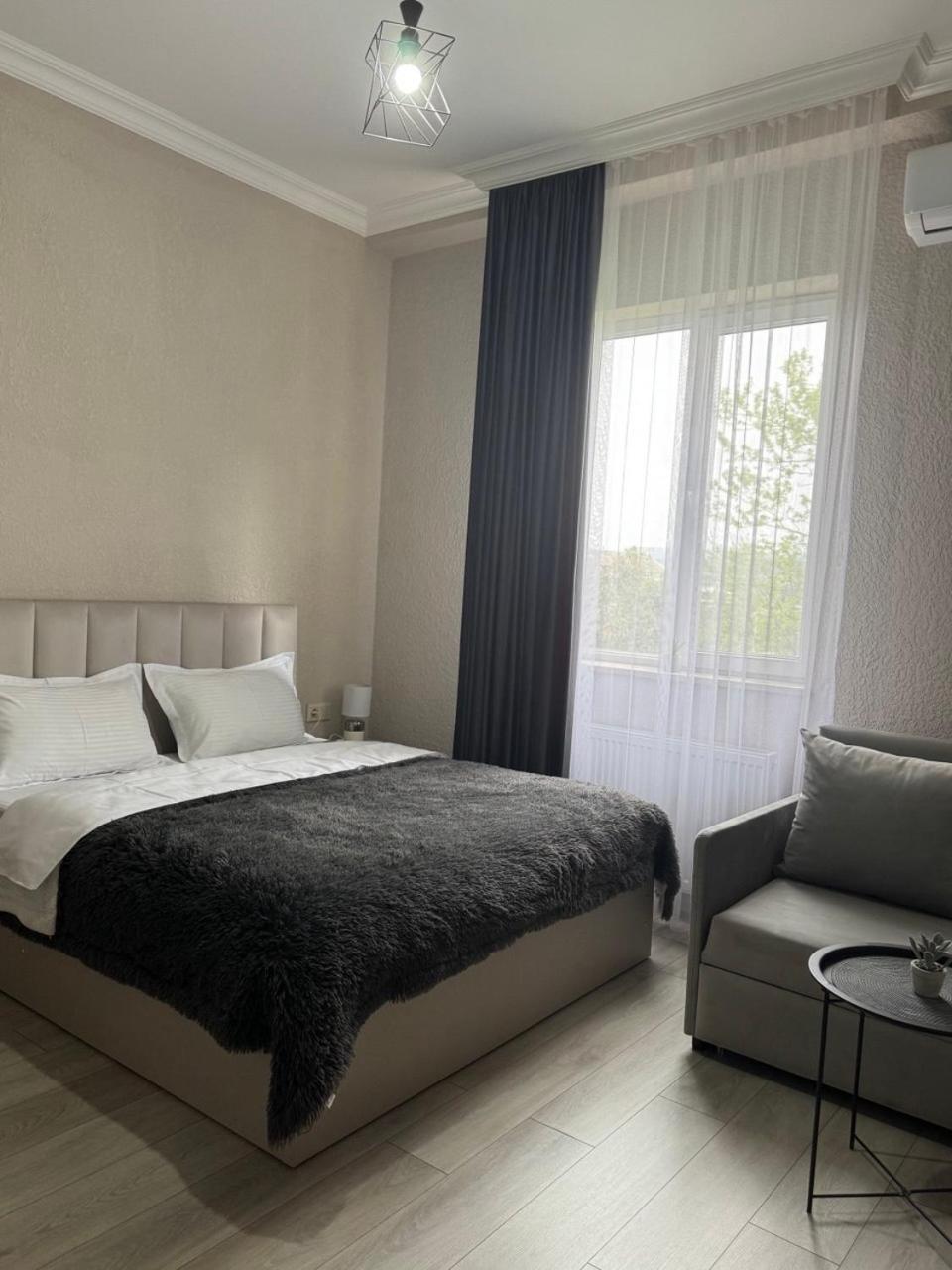 Guest House Nima Kutaiszi Kültér fotó